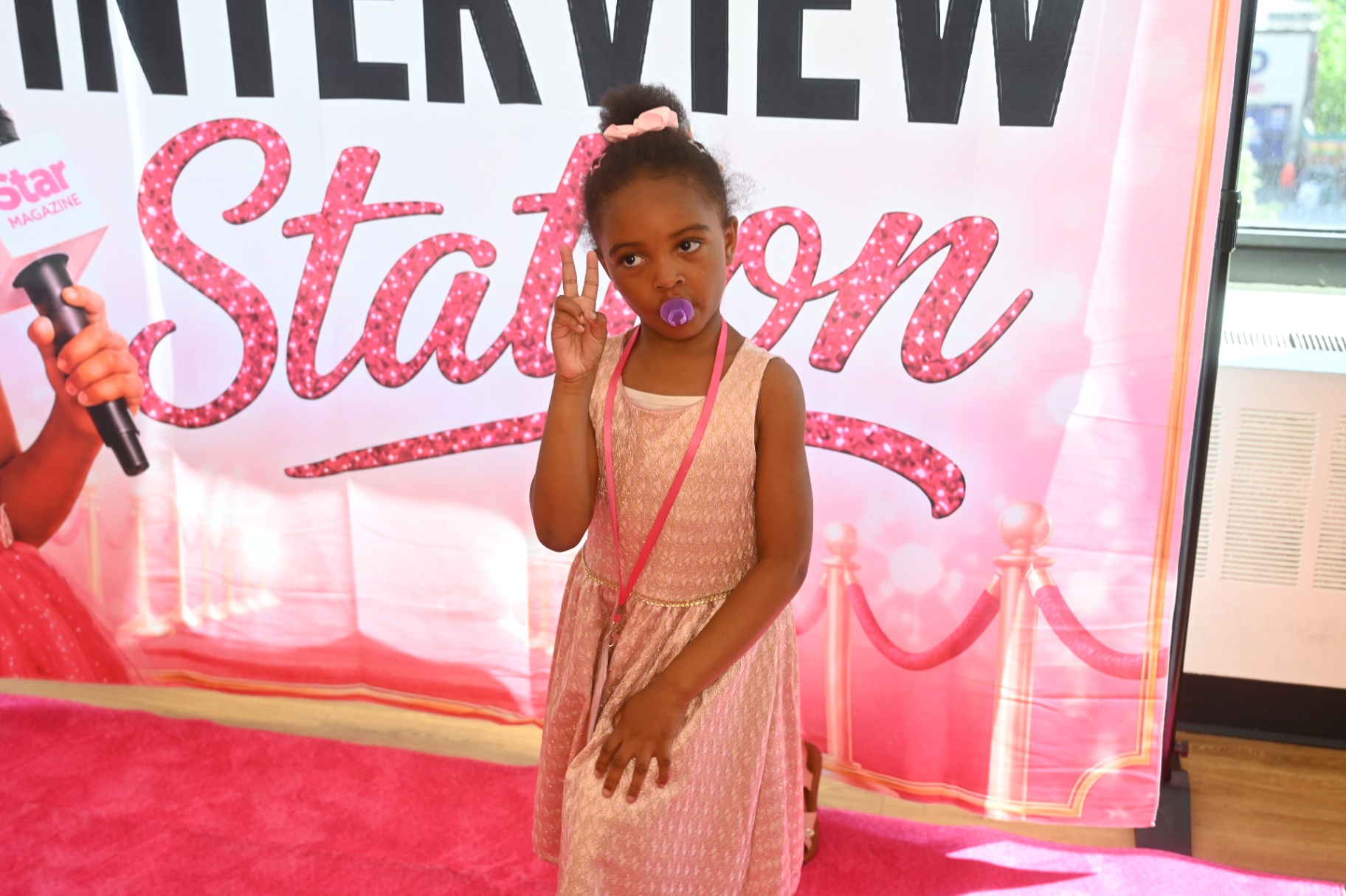 Pink Carpet Interviews photo 16