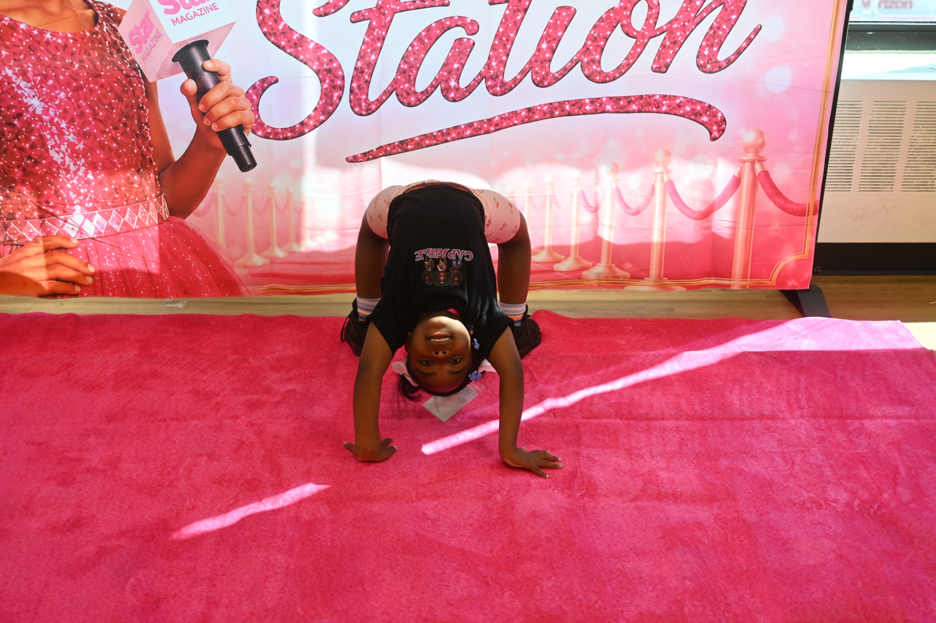 Pink Carpet Interviews photo 14