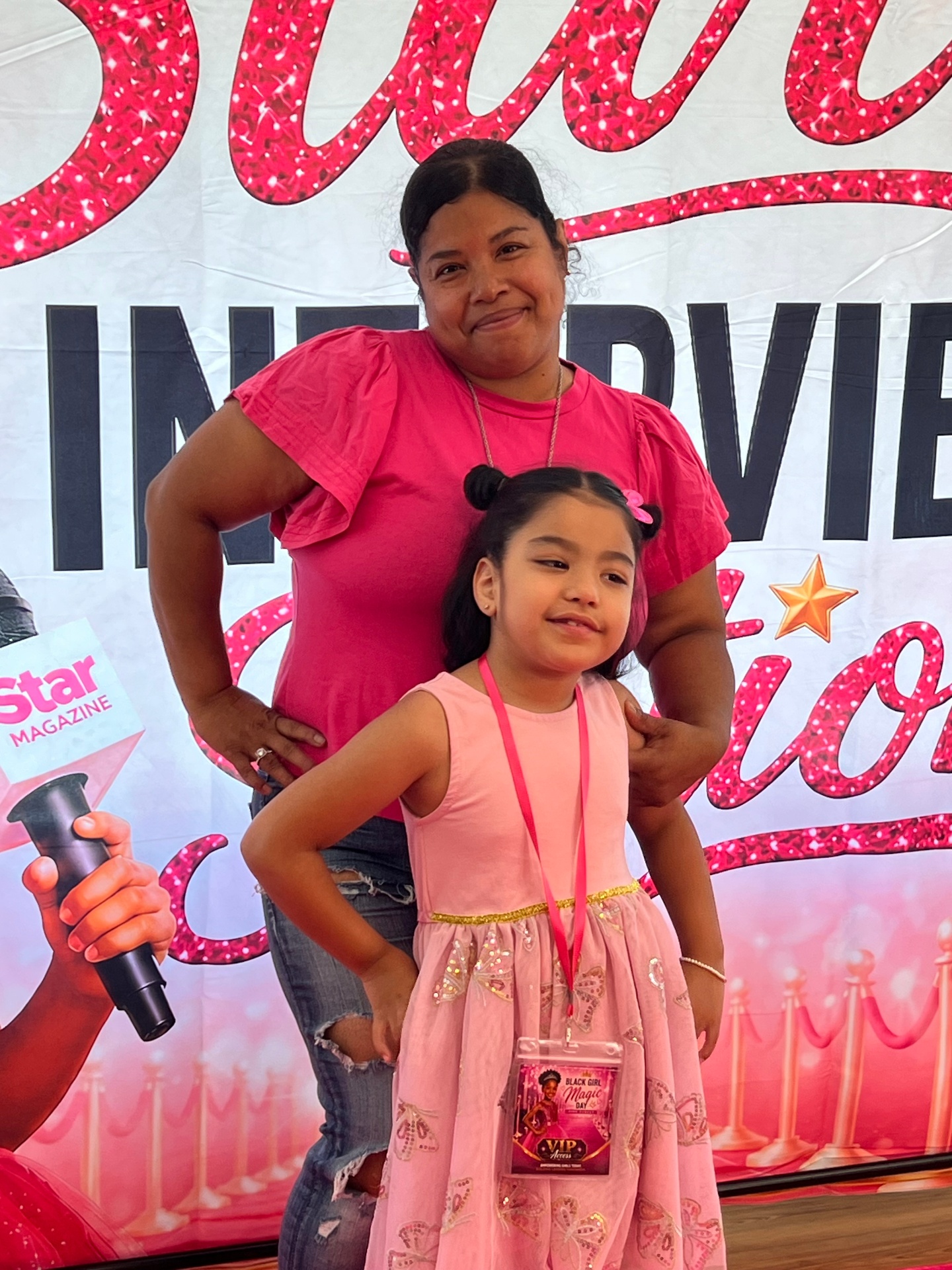 Pink Carpet Interviews photo 24