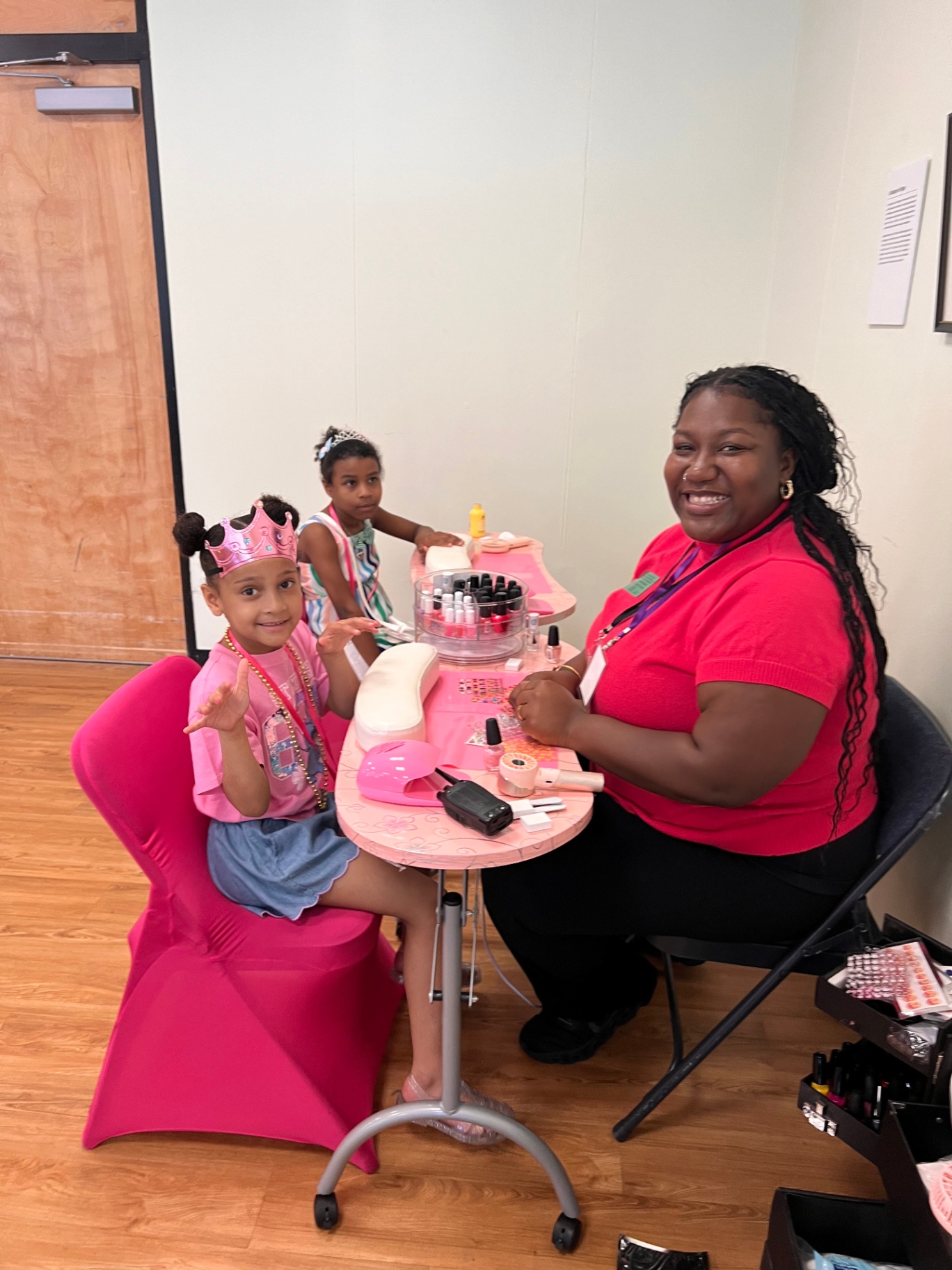 Asia — Nail Salon Volunteer