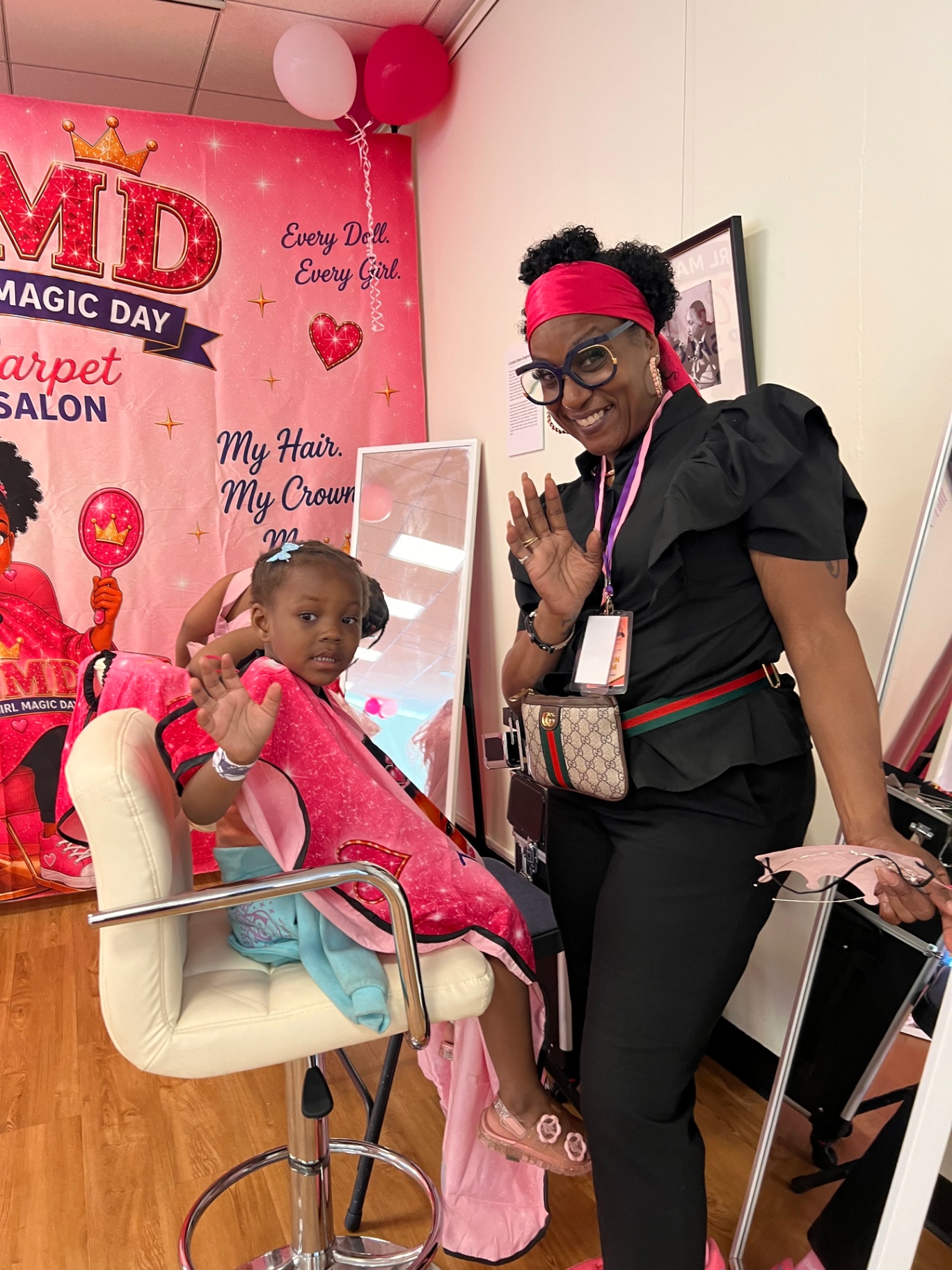 Hair & Nail Salon photo 18