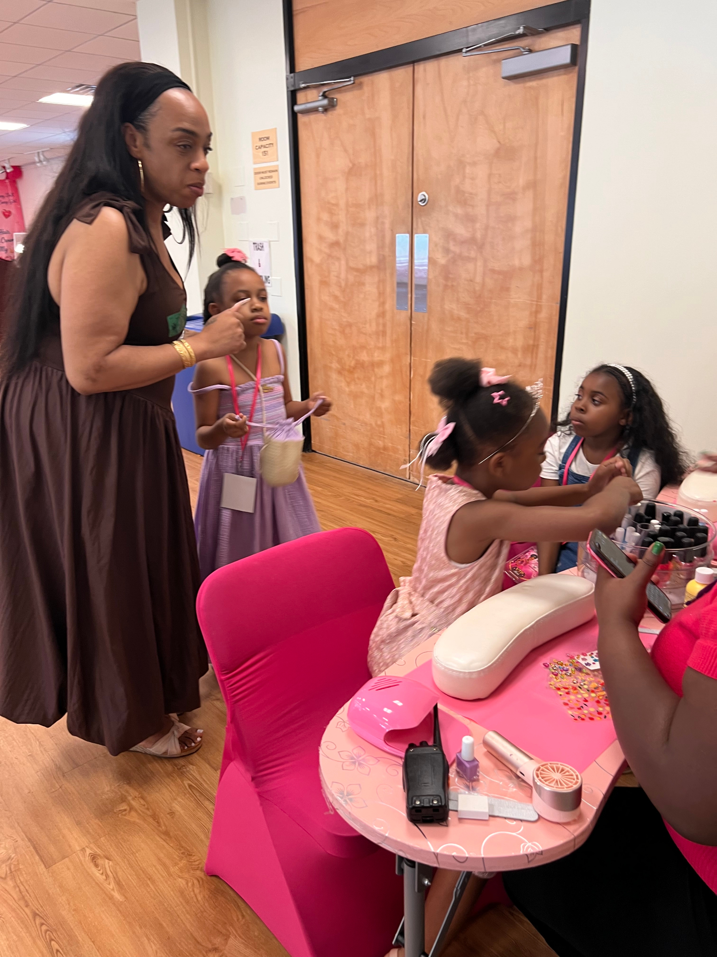 Hair & Nail Salon photo 30