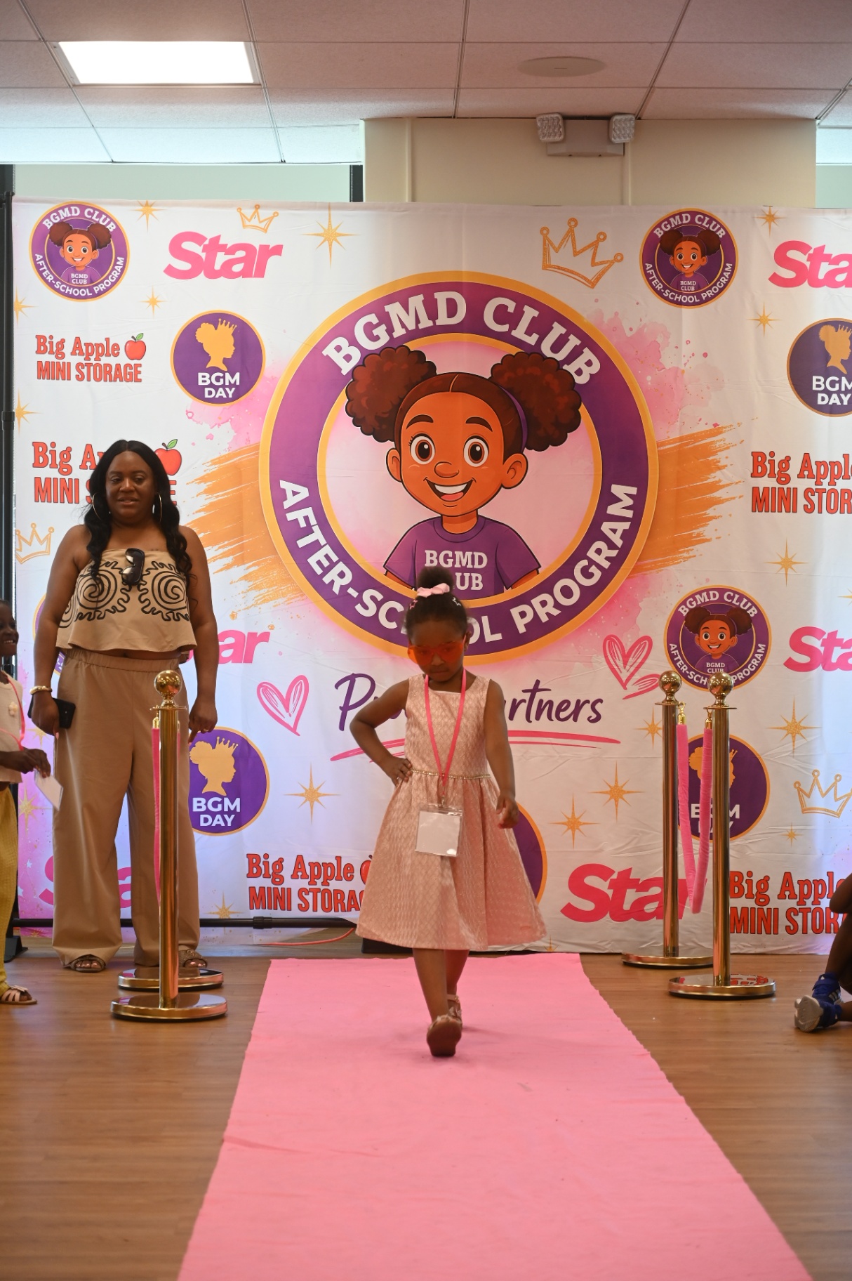 Pink Carpet Arrivals photo 1