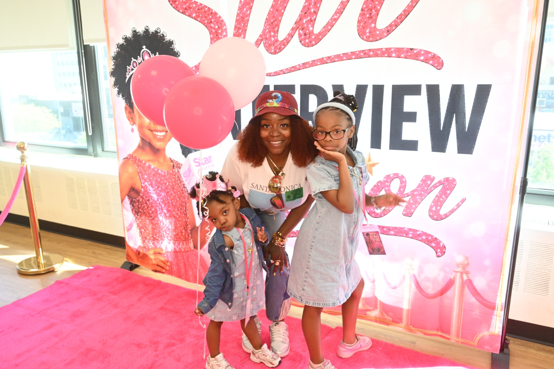 Pink Carpet Interviews photo 19